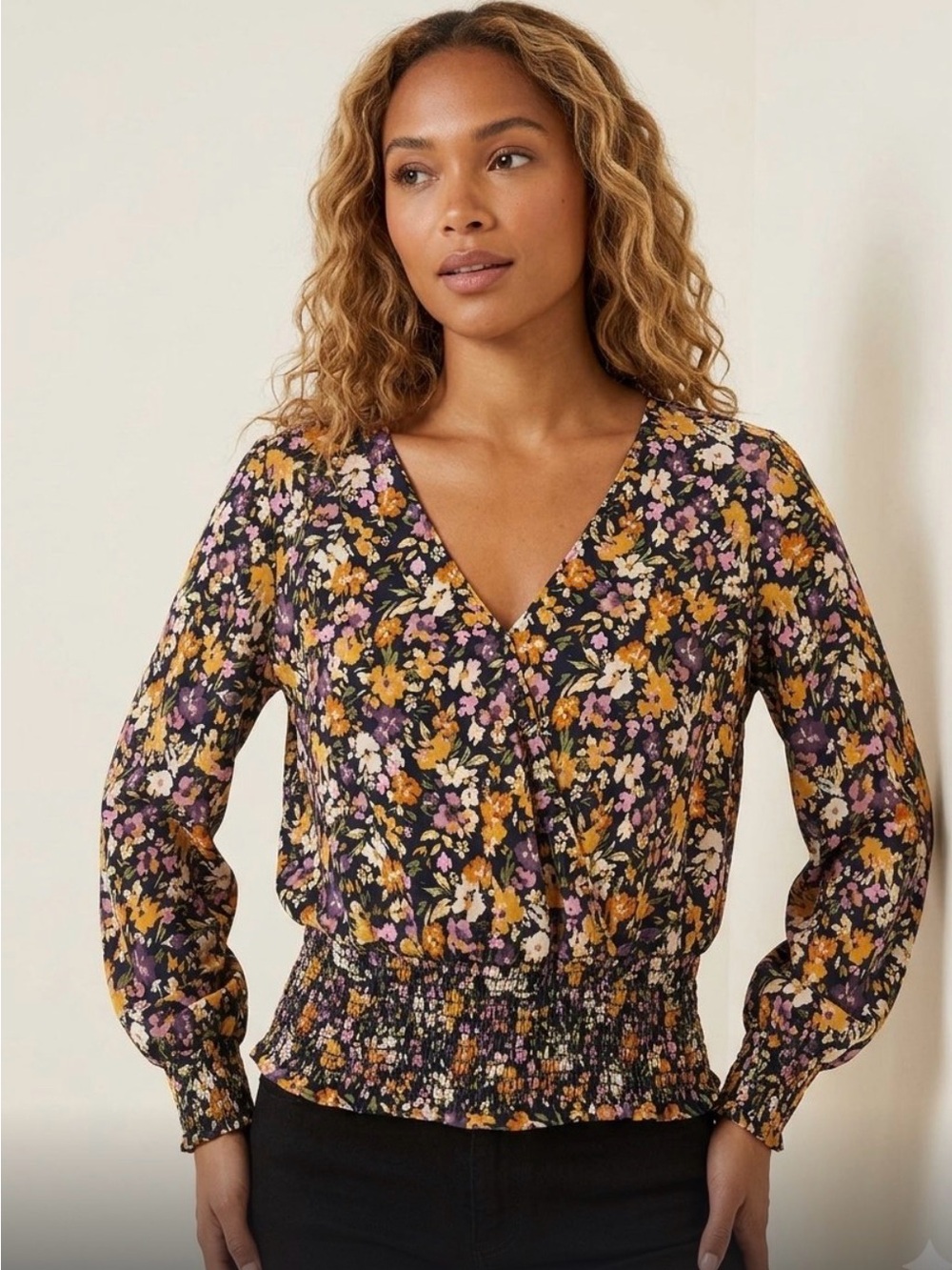 Gilli Black Floral V-Neck Smocked Hem Blouse Yellow Pink Flowers Femme Boho